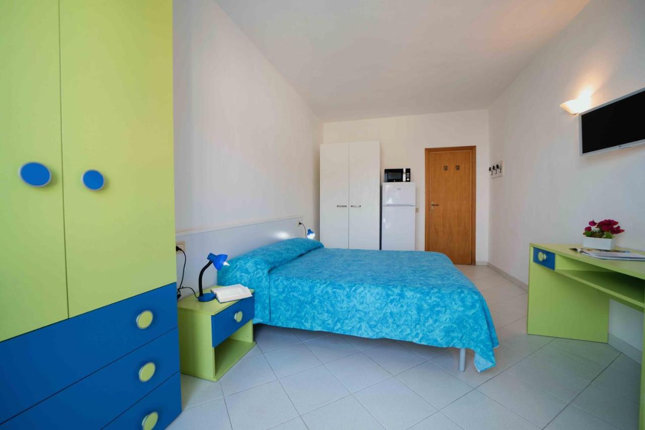 Le Sirene Aparthotel Seccheto Εξωτερικό φωτογραφία