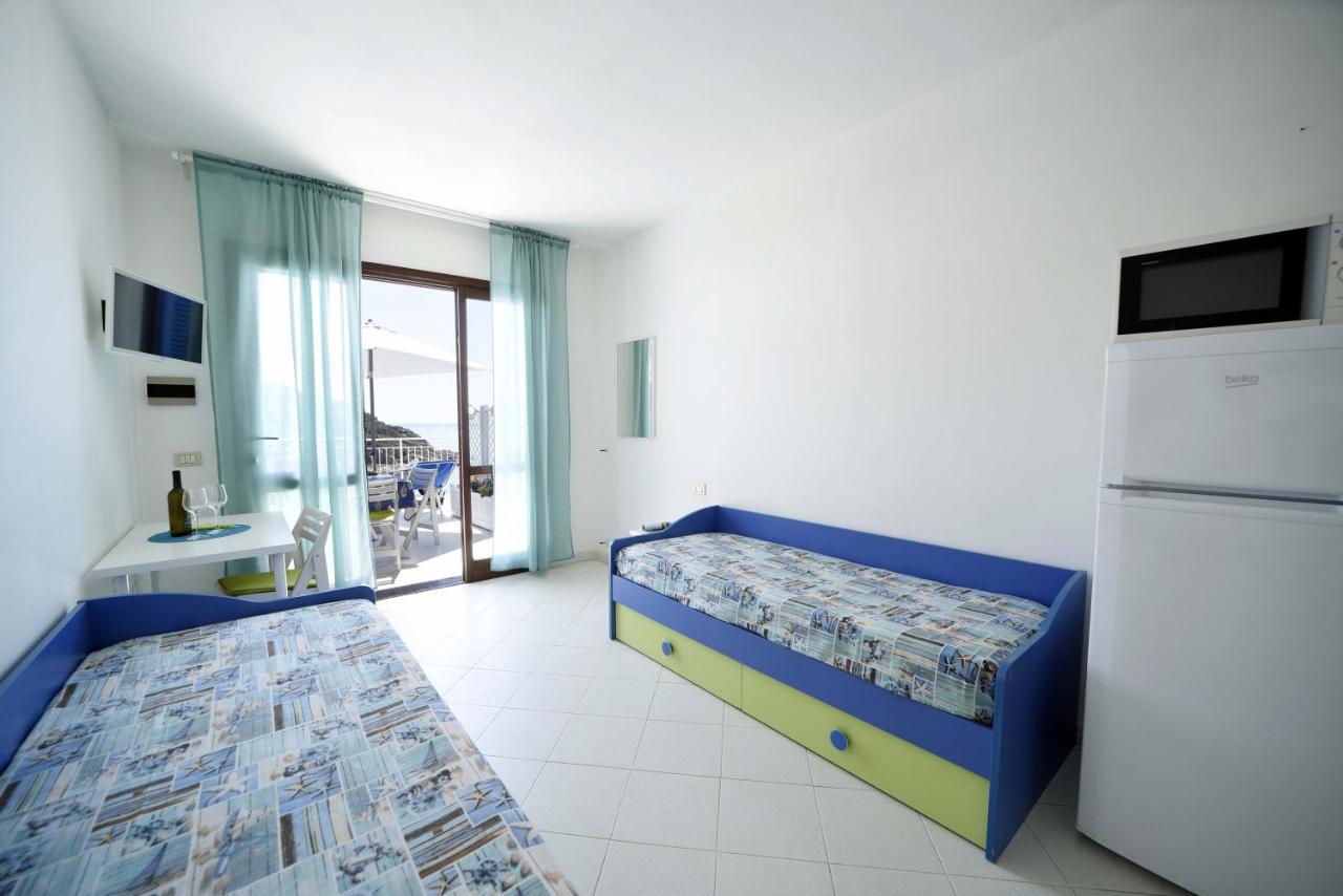 Le Sirene Aparthotel Seccheto Εξωτερικό φωτογραφία