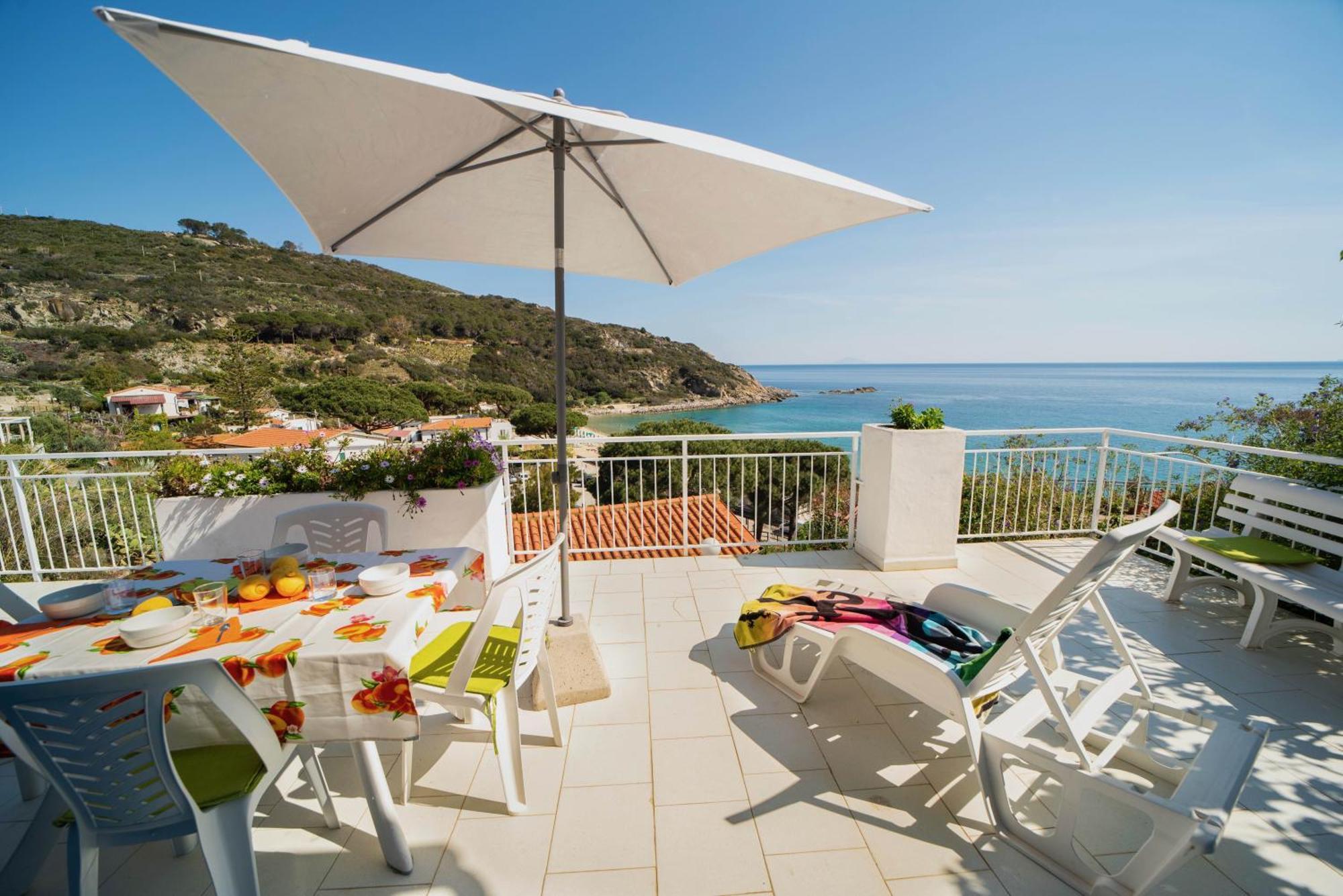 Le Sirene Aparthotel Seccheto Εξωτερικό φωτογραφία